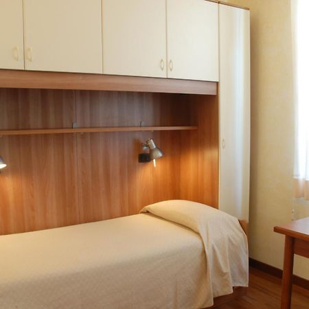 Rex Hotel Residence Genua Exterior foto